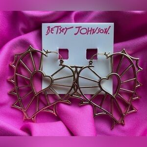 Betsey Johnson Gold Heart Hoops “Rockin Riches" collection-NWT